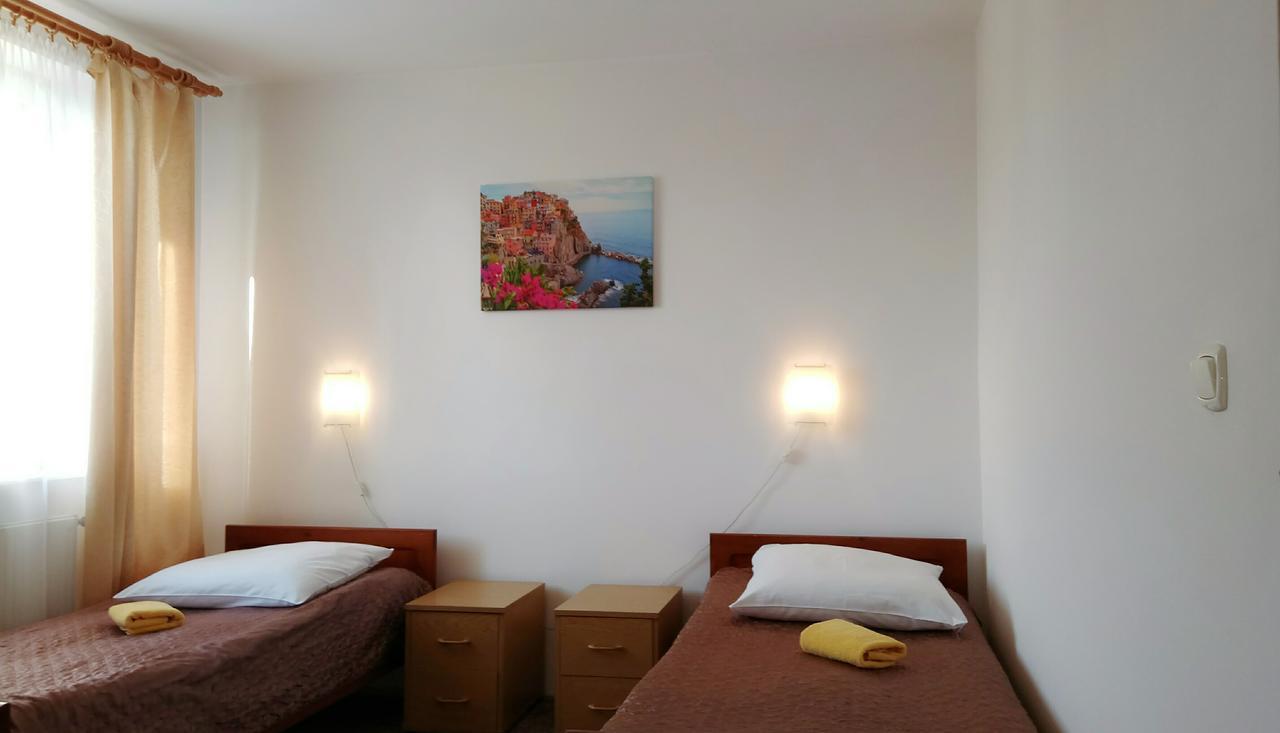 Hotel Eden 24H رشيشوف المظهر الخارجي الصورة